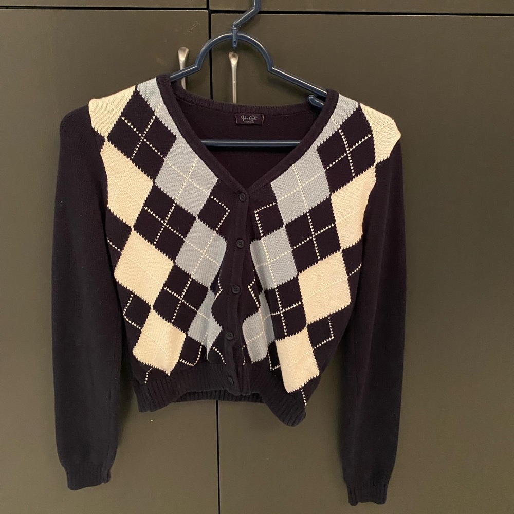 argyle sweater !!